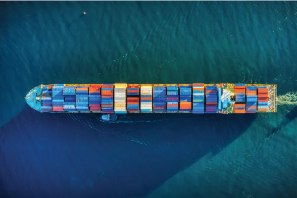 Article: Manufacturing Technologies for Shipbuilding. Photo credit Venti Views - Unsplash